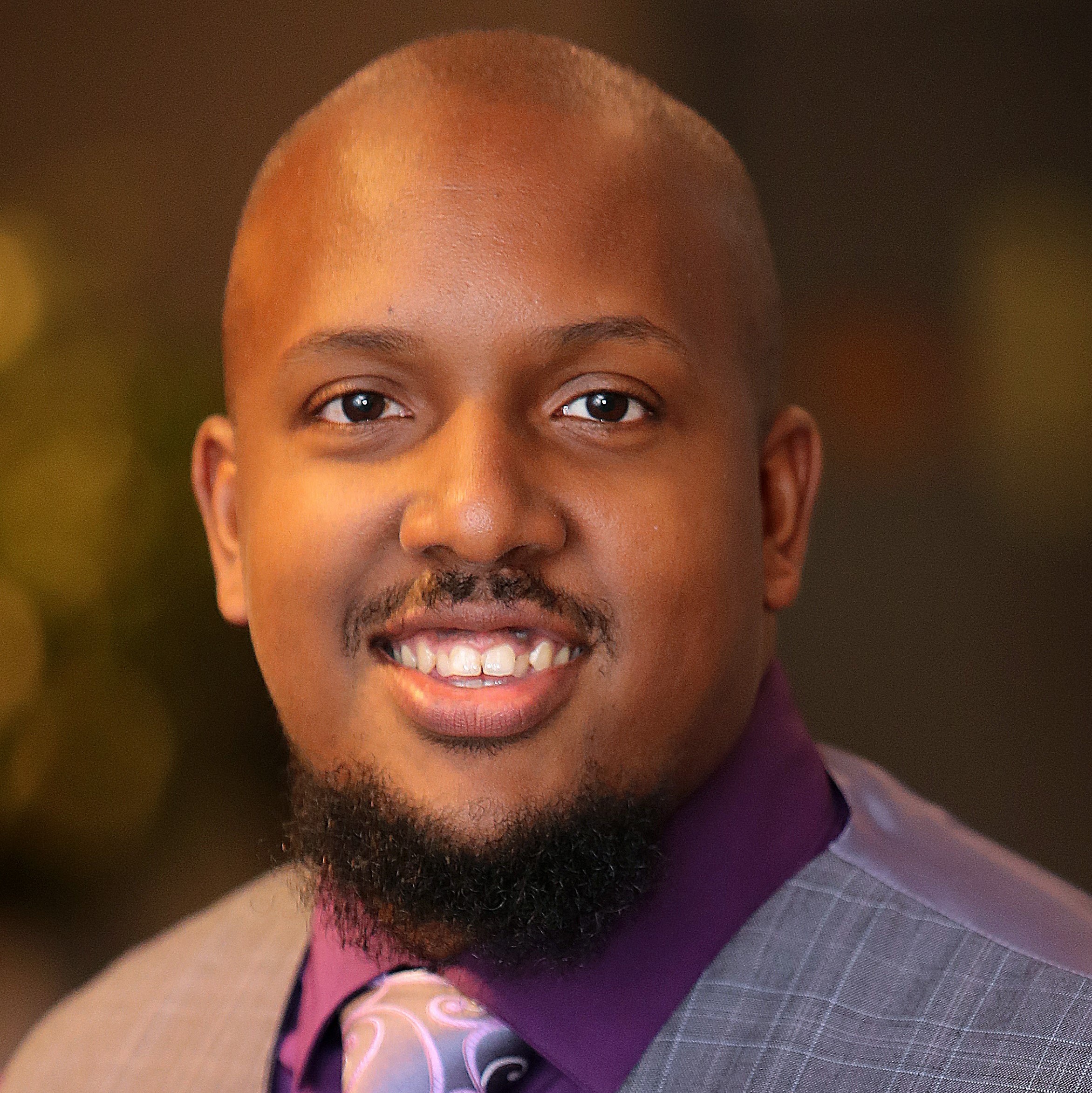 Headshot of Earl W. Huff, Jr.